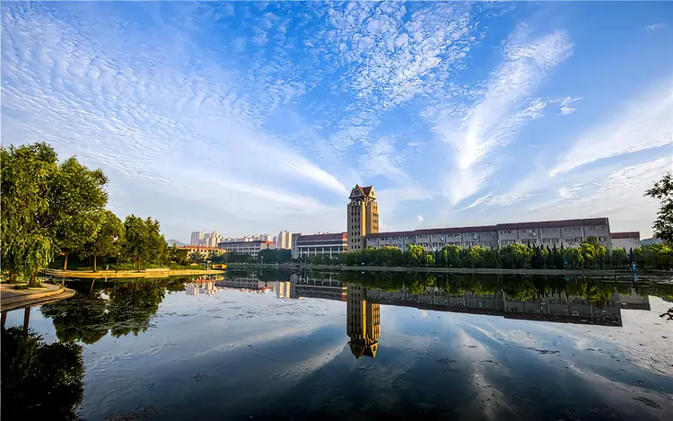 烟台大学